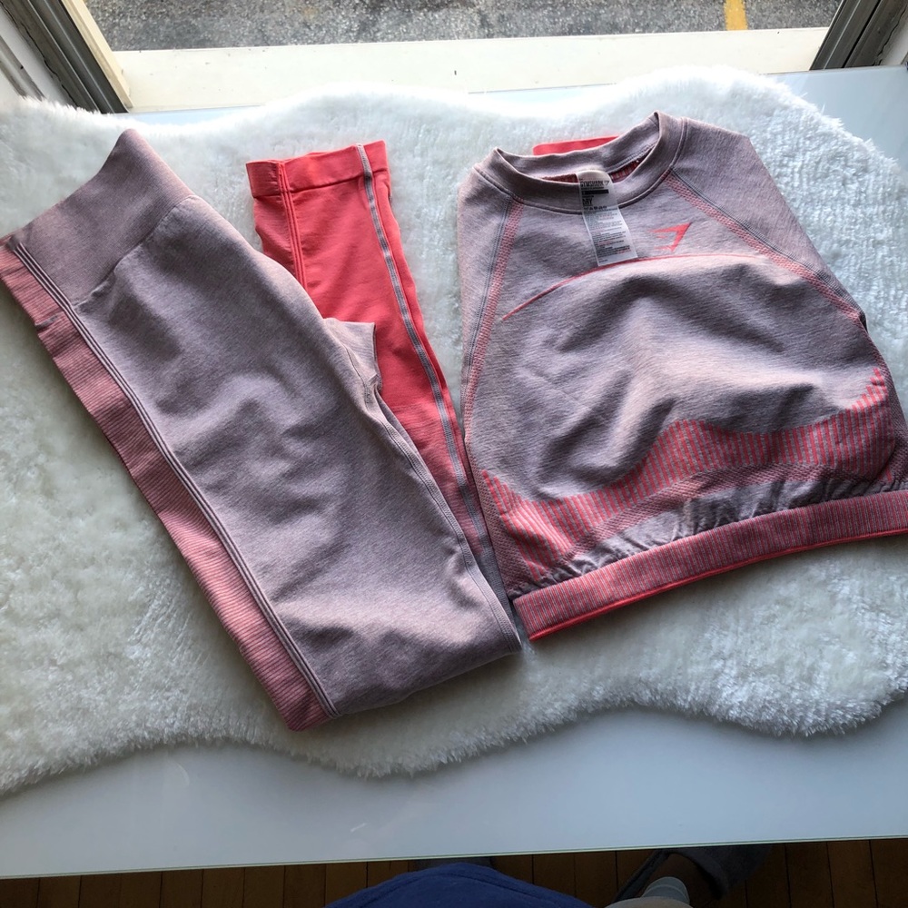 NWOT coral amplify seamless SET size medium